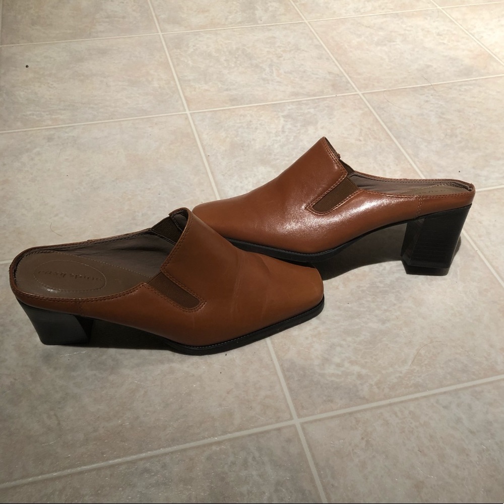 Easy Spirit mules